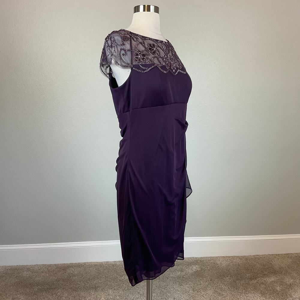 XSCAPE Beaded Chiffon Short Sleeve Ruched Sheath Cocktail Dress Purple Size 16 - Picture 3 of 12